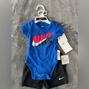 Nike set
